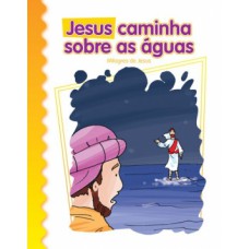 Jesus caminha sobre as águas