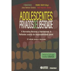 Adolescentes privados de liberdade